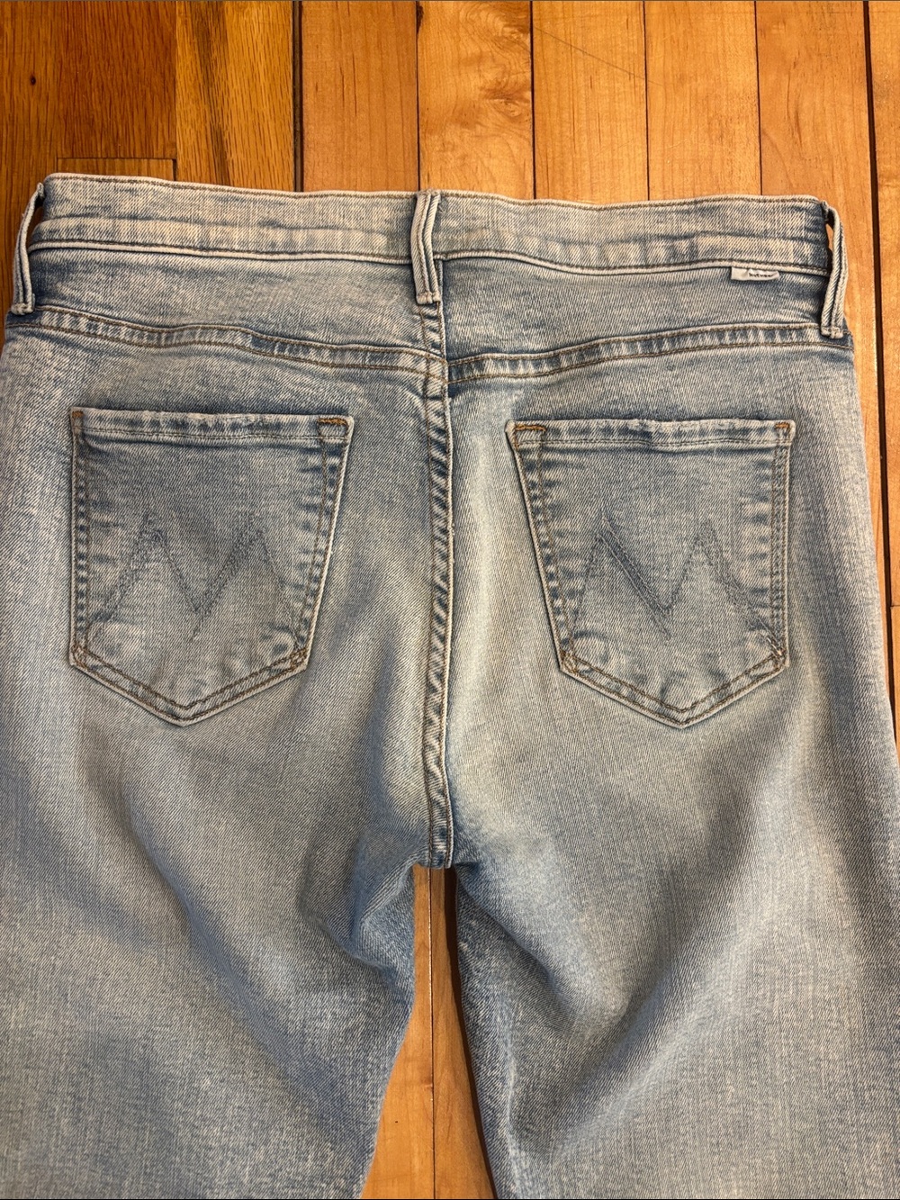 MOTHER Jeans. Size 28